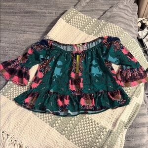 Women’s NWT Gianni Bini blouse